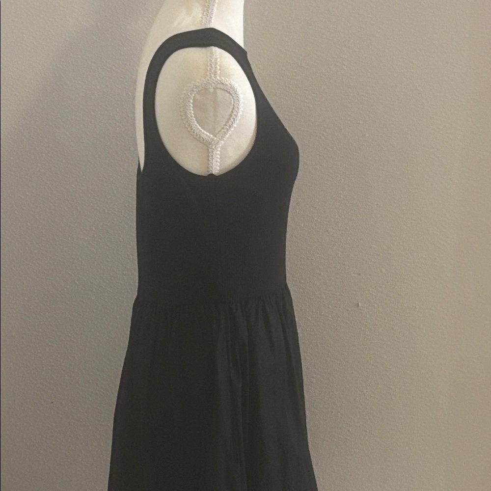 Leith Black Fit and Flare Dress Size M Sleeveless Minimalist Skater Dress - Picture 5 of 12